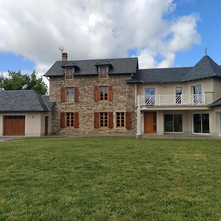 Maison Ceras Ledergues Exterior photo